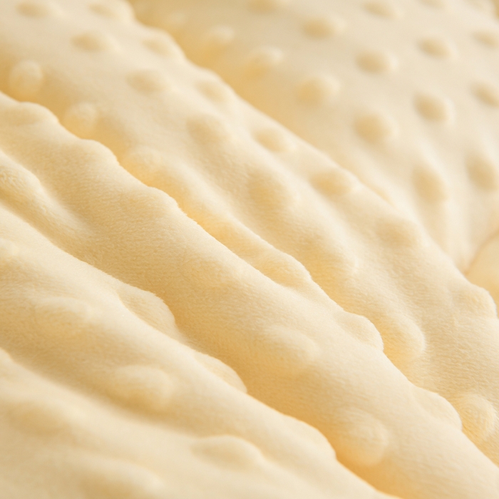 91家纺网 家纺一手货源 找家纺 圣楚家纺 2025新款针织豆豆冬被 被子被芯 小晴天