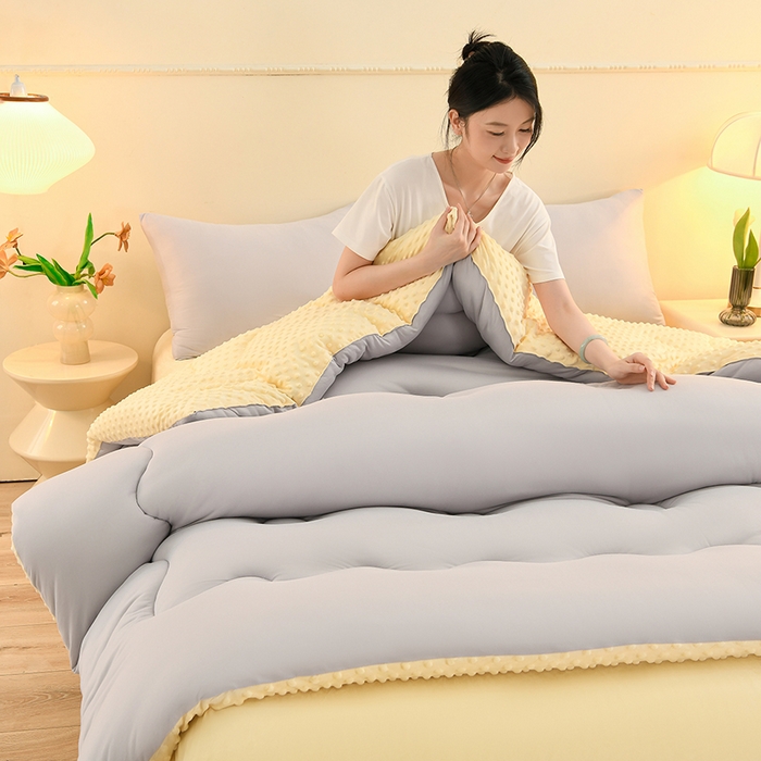 91家纺网 家纺一手货源 找家纺 圣楚家纺 2025新款针织豆豆冬被 被子被芯 浅灰豆豆