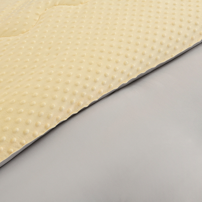 91家纺网 家纺一手货源 找家纺 圣楚家纺 2025新款针织豆豆冬被 被子被芯 浅灰豆豆