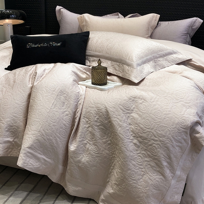 91家纺网 家纺一手货源 找家纺 黑白森林 2025新款高支全棉厚织磨毛提花四件套-花间集 花间集-微醺粉