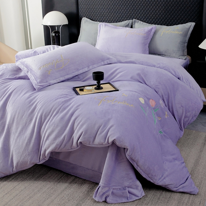 91家纺网 家纺一手货源 找家纺 恋尚羽家纺 2025秋冬热款刺绣牛奶绒四件套-郁金香 郁金香-紫色