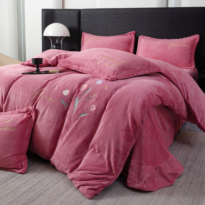 91家纺网 家纺一手货源 找家纺 恋尚羽家纺 2025PE高分子复合软凉席豆豆席大床裙三件套 豆沙