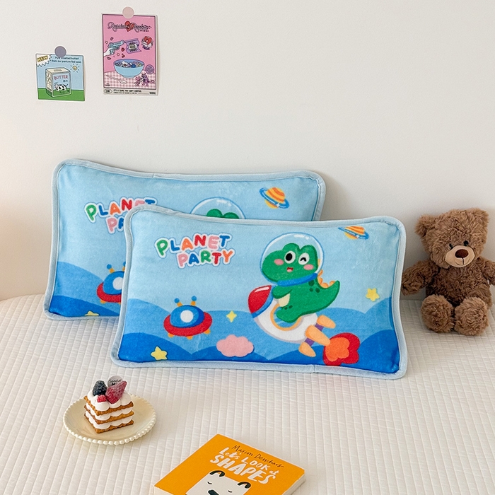 91家纺网 家纺一手货源 找家纺 （总）嗨生活 2025年原创大版牛奶绒枕套 枕芯 儿童枕套 枕芯 幼儿园枕套枕芯