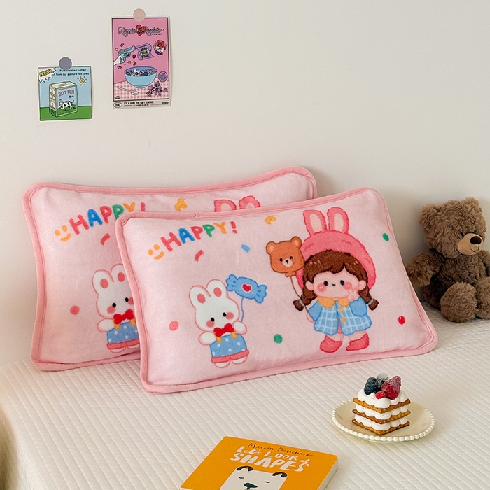 91家纺网 家纺一手货源 找家纺 嗨生活 2025年原创大版牛奶绒枕套 枕芯 儿童枕套 枕芯 幼儿园枕套枕芯 牛奶绒-开心女孩