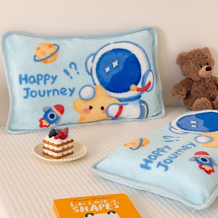 91家纺网 家纺一手货源 找家纺 嗨生活 2025年原创大版牛奶绒枕套 枕芯 儿童枕套 枕芯 幼儿园枕套枕芯 牛奶绒-开心宇航员