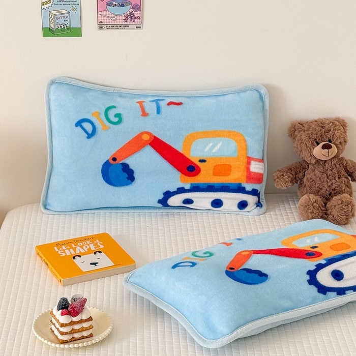 91家纺网 家纺一手货源 找家纺 嗨生活 2025年原创大版牛奶绒枕套 枕芯 儿童枕套 枕芯 幼儿园枕套枕芯 牛奶绒-可爱挖掘