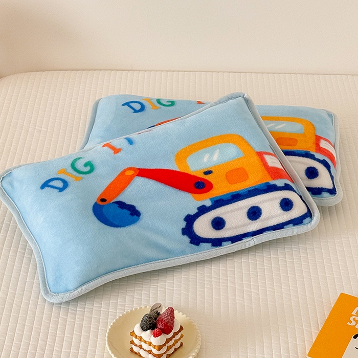 91家纺网 家纺一手货源 找家纺 嗨生活 2025年原创大版牛奶绒枕套 枕芯 儿童枕套 枕芯 幼儿园枕套枕芯 牛奶绒-可爱挖掘