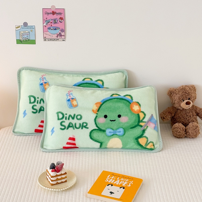 91家纺网 家纺一手货源 找家纺 嗨生活 2025年原创大版牛奶绒枕套 枕芯 儿童枕套 枕芯 幼儿园枕套枕芯 牛奶绒-恐龙宝宝