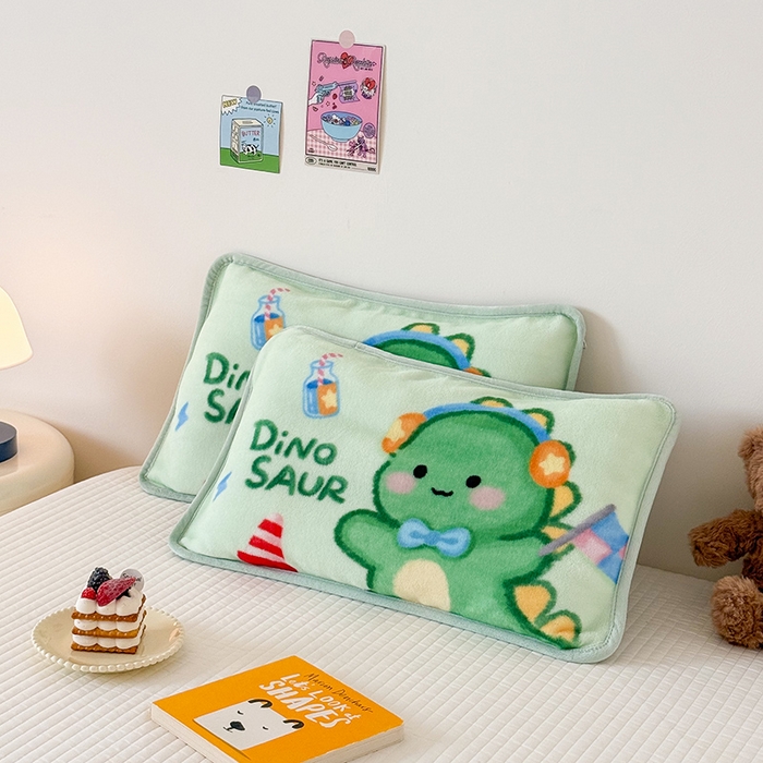 91家纺网 家纺一手货源 找家纺 嗨生活 2025年原创大版牛奶绒枕套 枕芯 儿童枕套 枕芯 幼儿园枕套枕芯 牛奶绒-恐龙宝宝