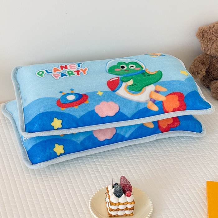 91家纺网 家纺一手货源 找家纺 嗨生活 2025年原创大版牛奶绒枕套 枕芯 儿童枕套 枕芯 幼儿园枕套枕芯 牛奶绒-恐龙派对