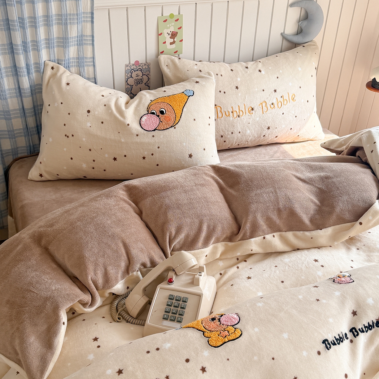 91家纺网 家纺一手货源 找家纺 潘朵拉家纺 2025新款A类牛奶绒毛巾绣系列四件套 星梦泡仔