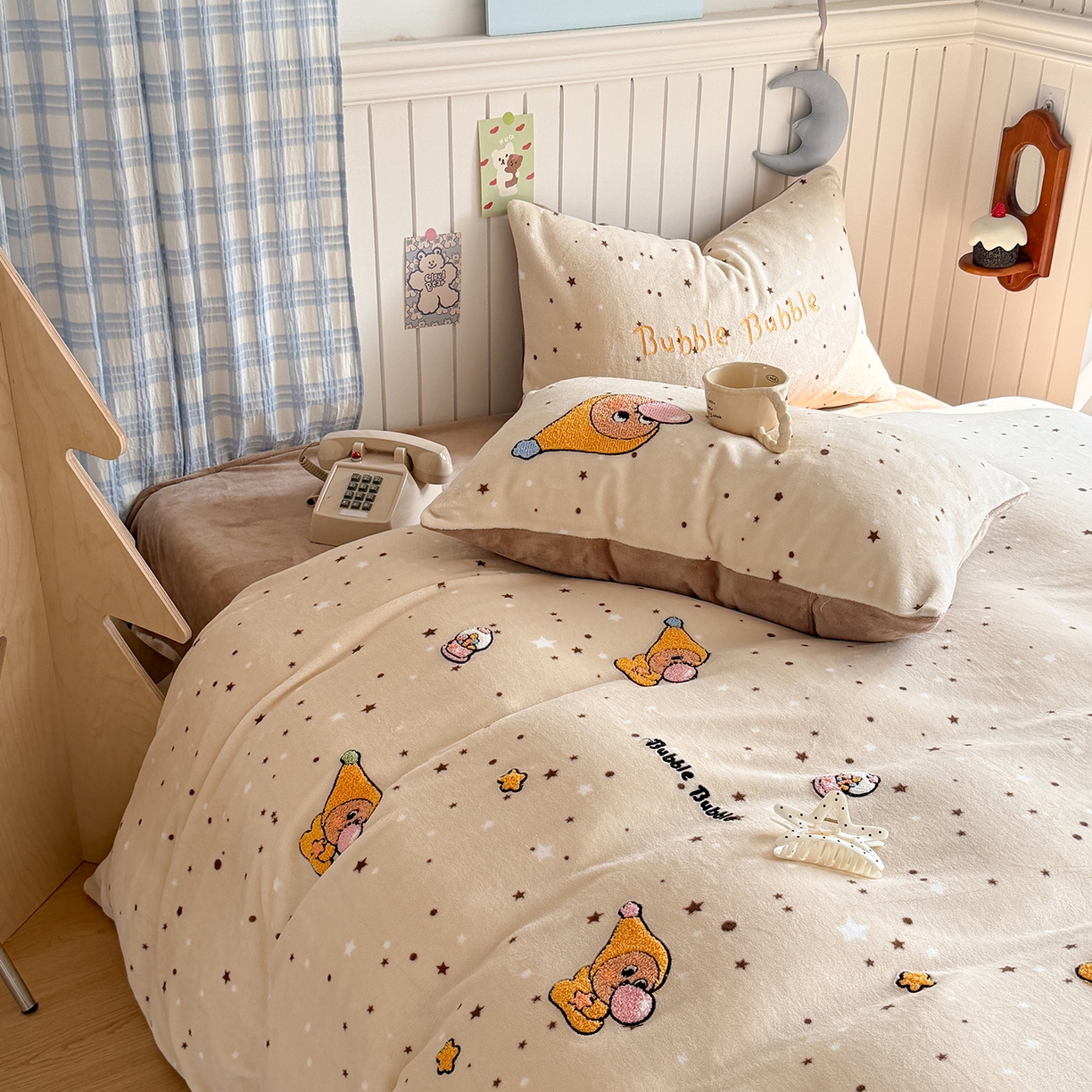 91家纺网 家纺一手货源 找家纺 潘朵拉家纺 2025新款A类牛奶绒毛巾绣系列四件套 星梦泡仔