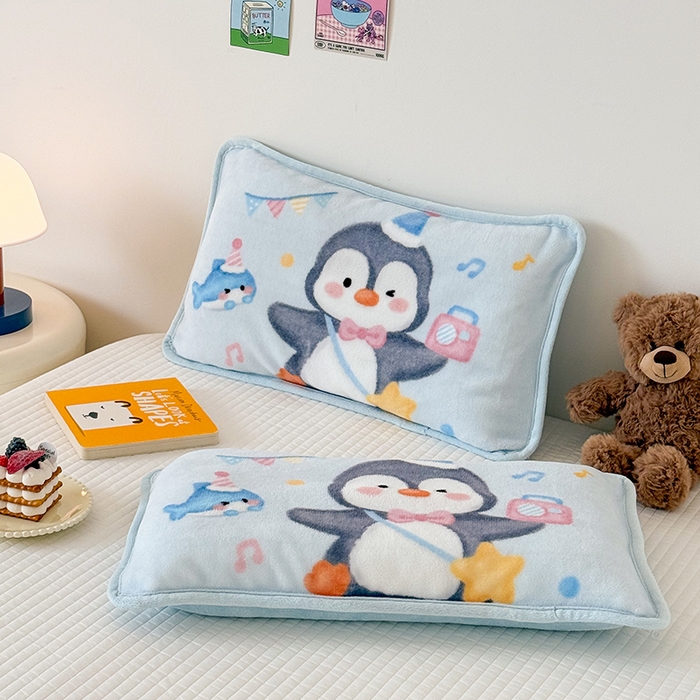 91家纺网 家纺一手货源 找家纺 嗨生活 2025年原创大版牛奶绒枕套 枕芯 儿童枕套 枕芯 幼儿园枕套枕芯 牛奶绒-企鹅宝宝