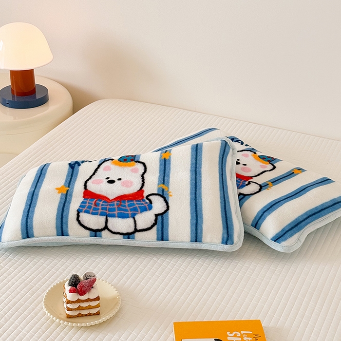 91家纺网 家纺一手货源 找家纺 嗨生活 2025年原创大版牛奶绒枕套 枕芯 儿童枕套 枕芯 幼儿园枕套枕芯 牛奶绒-雪地狗