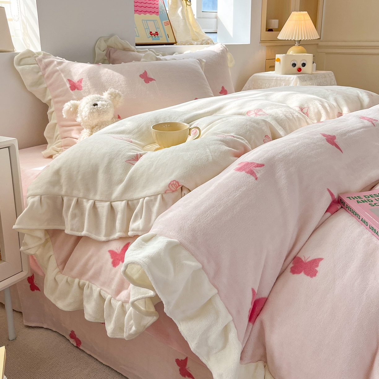 麦朵家居 2025新款10斤重床盖款花边牛奶绒四件套雕花绒法莱绒四件套兔兔绒四件套床笠三件套-梦蝶 梦蝶粉