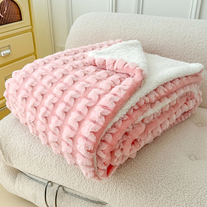 91家纺网 家纺一手货源 找家纺 乐坊 2025新款高克重蝶梦兔毛毯羊羔绒毛毯 蝶梦-樱花粉