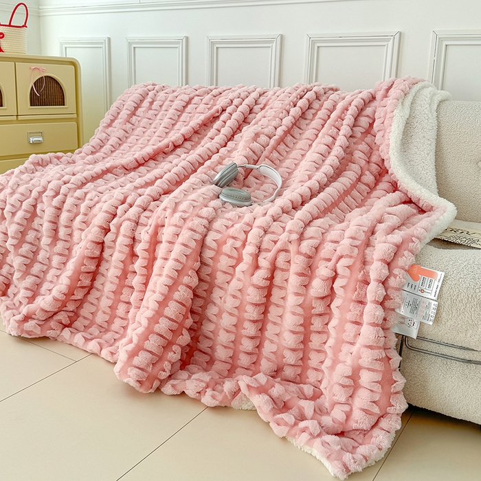 91家纺网 家纺一手货源 找家纺 乐坊 2025新款高克重蝶梦兔毛毯羊羔绒毛毯 蝶梦-樱花粉