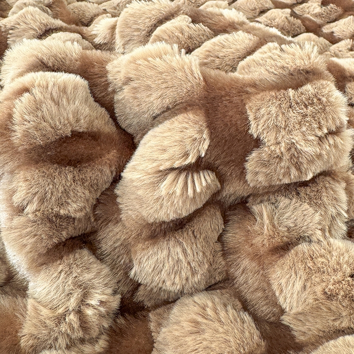 91家纺网 家纺一手货源 找家纺 乐坊 2025新款高克重蝶梦兔毛毯羊羔绒毛毯 蝶梦-咖