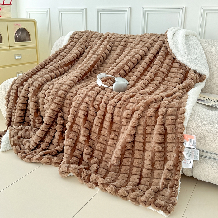 91家纺网 家纺一手货源 找家纺 乐坊 2025新款高克重蝶梦兔毛毯羊羔绒毛毯 蝶梦-咖