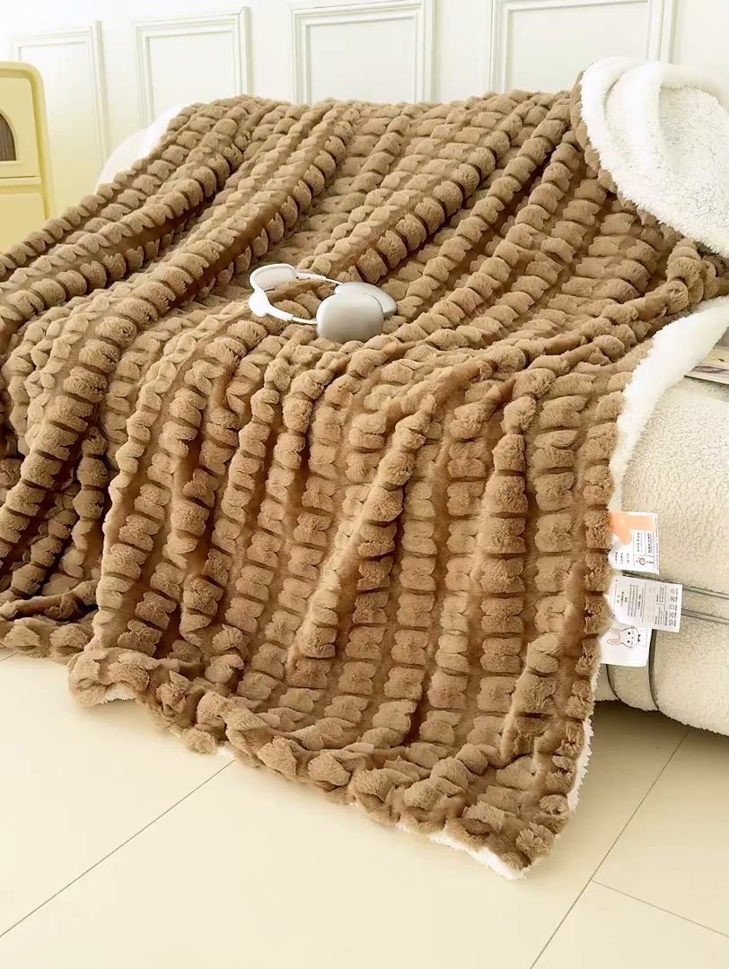 91家纺网 家纺一手货源 找家纺 乐坊 2025新款高克重蝶梦兔毛毯羊羔绒毛毯 蝶梦-咖