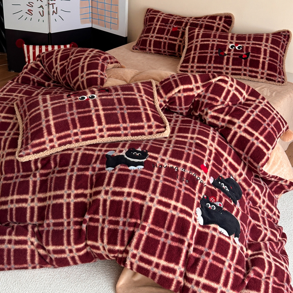 91家纺网 家纺一手货源 找家纺 （总）宇航家纺 2025新款仿羊毛仿羊绒牛奶绒复古风美拉德立体贴布绣花四件套