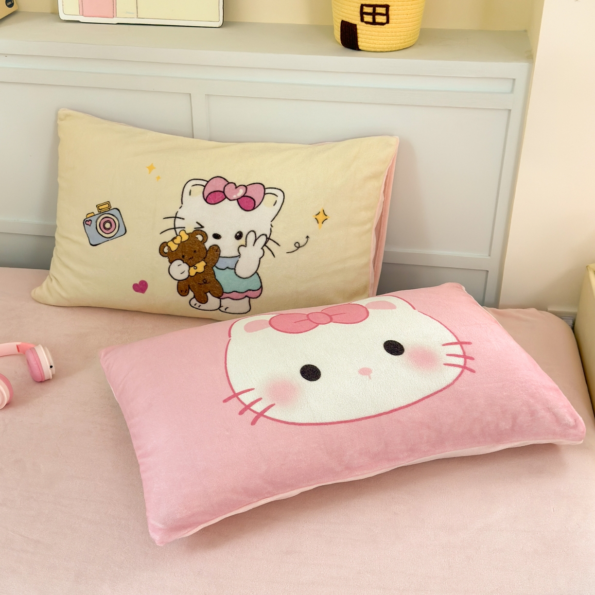 91家纺网 家纺一手货源 找家纺 乐童家纺 2025新款小清新牛奶绒毛巾绣四件套-第二波 绒蕾拉小猫