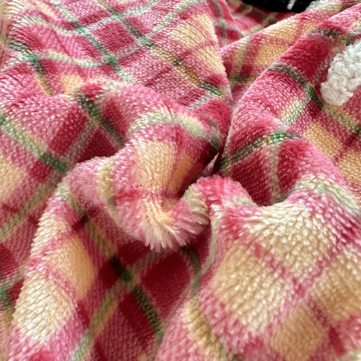 91家纺网 家纺一手货源 找家纺 乐童家纺 2025新款小清新牛奶绒毛巾绣四件套-第二波 大脸猫猫绒