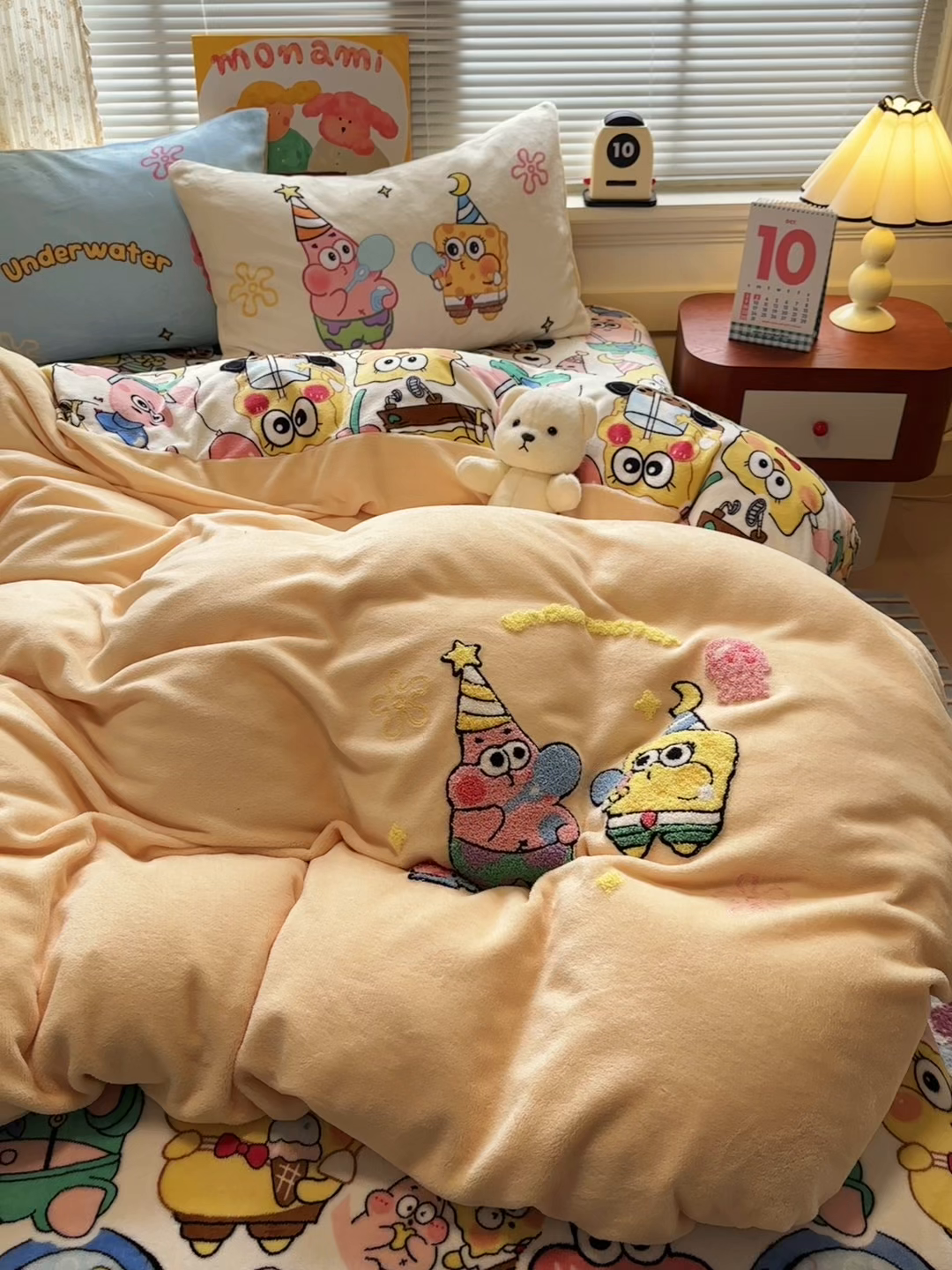 91家纺网 家纺一手货源 找家纺 乐童家纺 2025新款小清新牛奶绒毛巾绣四件套-第二波 吹泡泡黄色