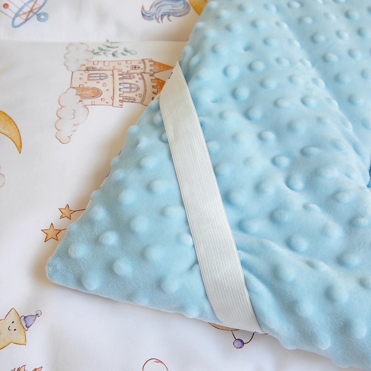 91家纺网 家纺一手货源 找家纺 梵赫 2025新款新款四季款加厚全棉豆豆绒床垫幼儿园床垫儿童床垫床褥可拆洗 城堡王子