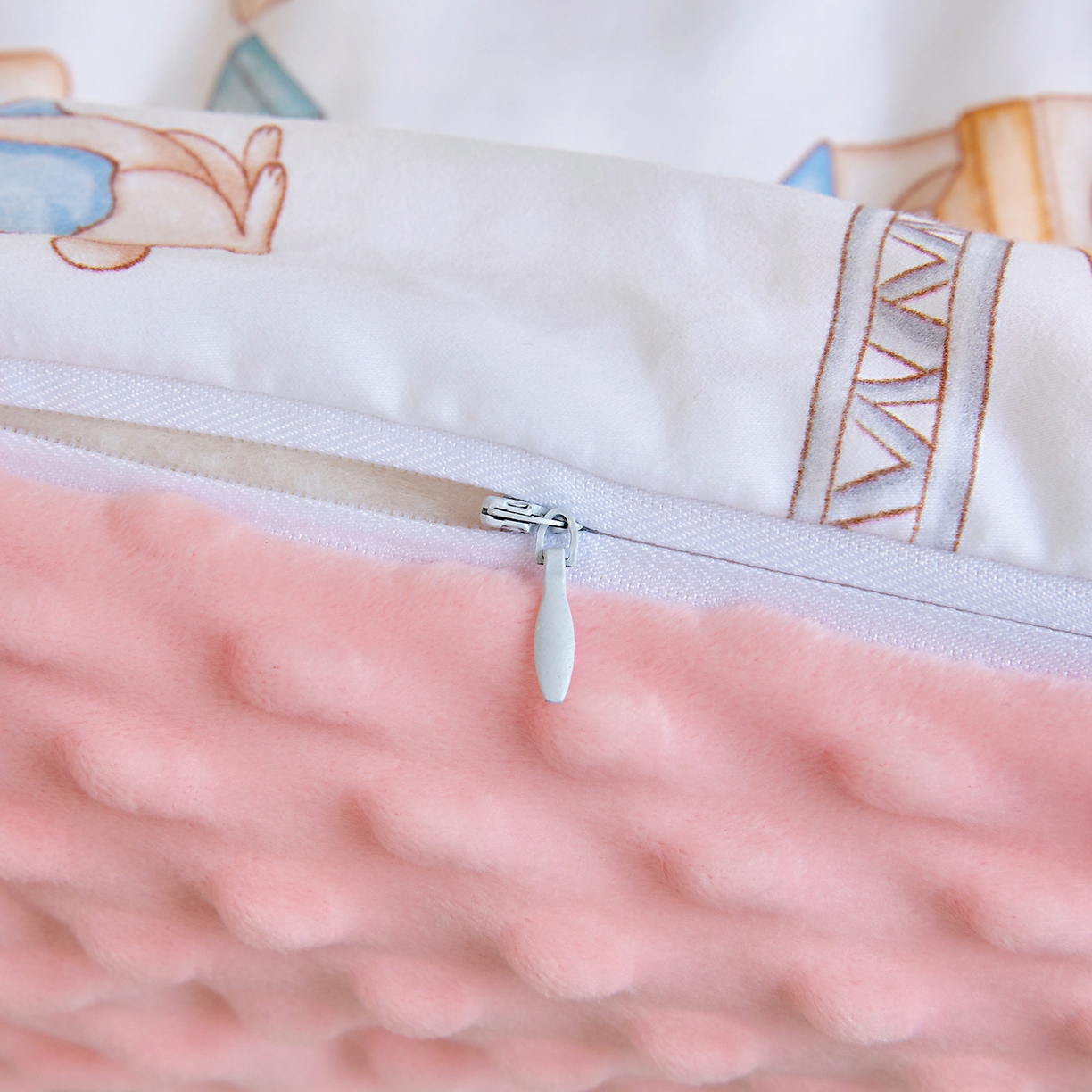 91家纺网 家纺一手货源 找家纺 梵赫 2025新款新款四季款加厚全棉豆豆绒床垫幼儿园床垫儿童床垫床褥可拆洗 卡通挖机