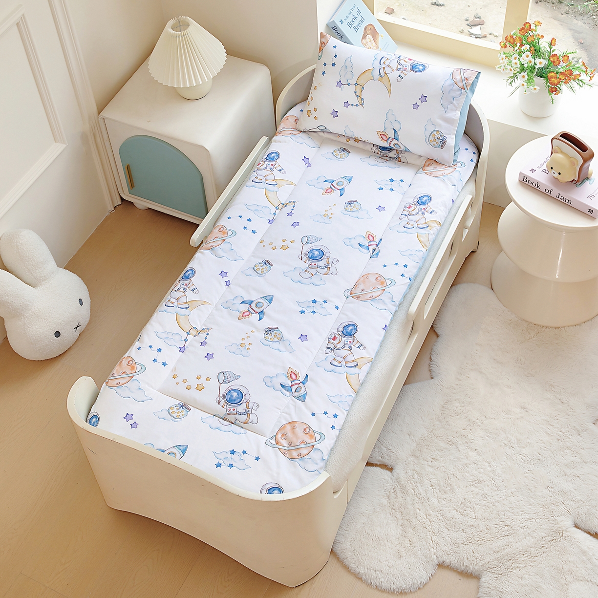 91家纺网 家纺一手货源 找家纺 梵赫 2025新款新款四季款加厚全棉豆豆绒床垫幼儿园床垫儿童床垫床褥可拆洗 月球漫步