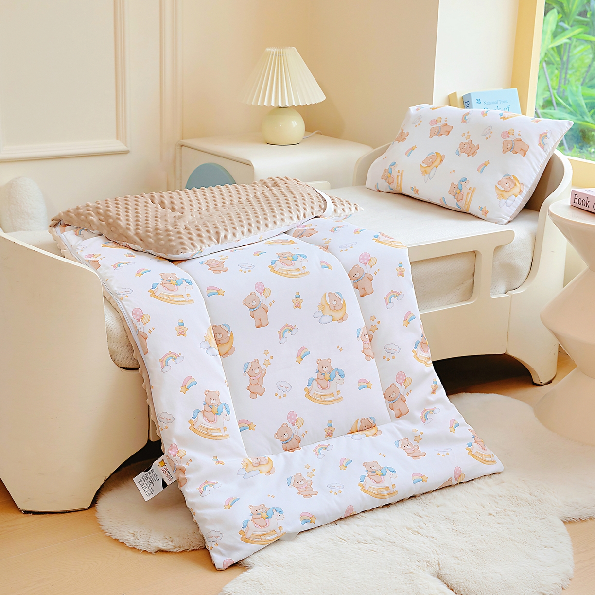 91家纺网 家纺一手货源 找家纺 梵赫 2025新款新款四季款加厚全棉豆豆绒床垫幼儿园床垫儿童床垫床褥可拆洗 木马小熊