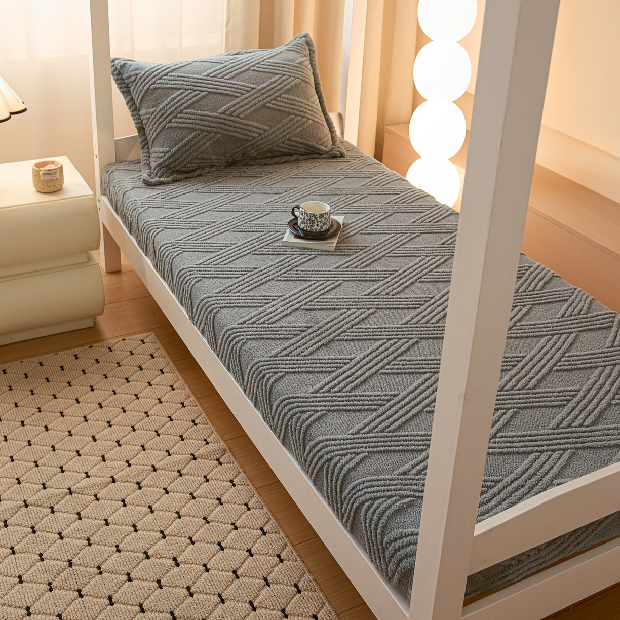 91家纺网 家纺一手货源 找家纺 川悦生活 2025新款塔夫绒印花单床笠 阳光暖垫-星灰