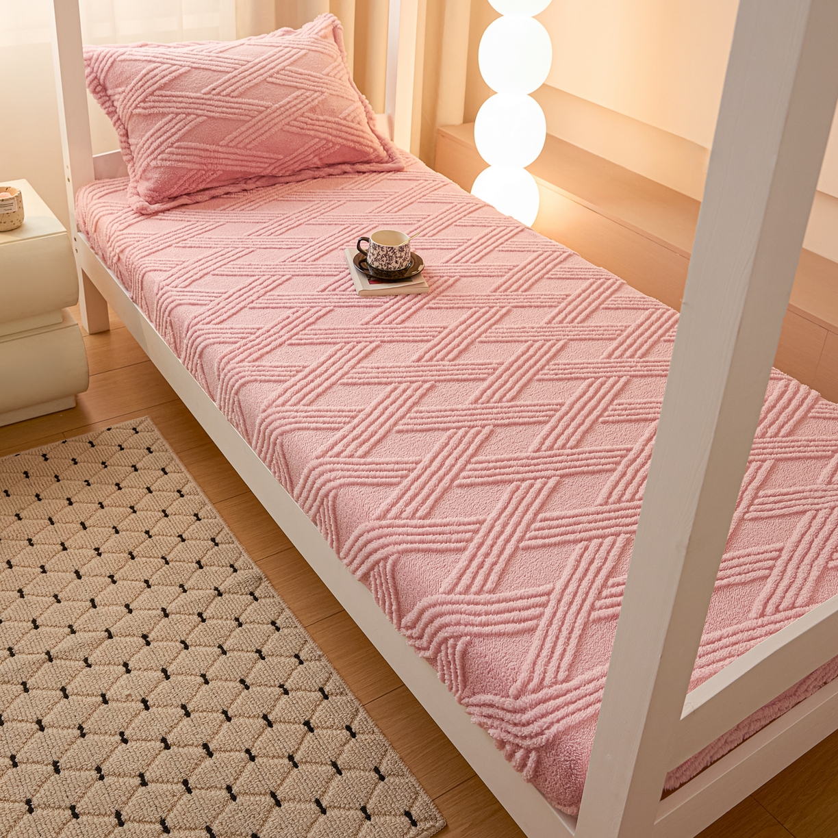 91家纺网 家纺一手货源 找家纺 川悦生活 2025新款塔夫绒印花单床笠 阳光暖垫-甜粉