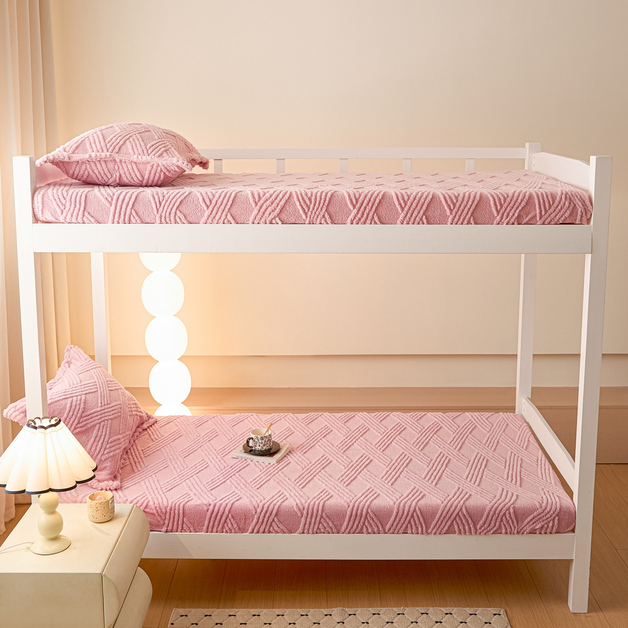 91家纺网 家纺一手货源 找家纺 川悦生活 2025新款塔夫绒印花单床笠 阳光暖垫-甜粉