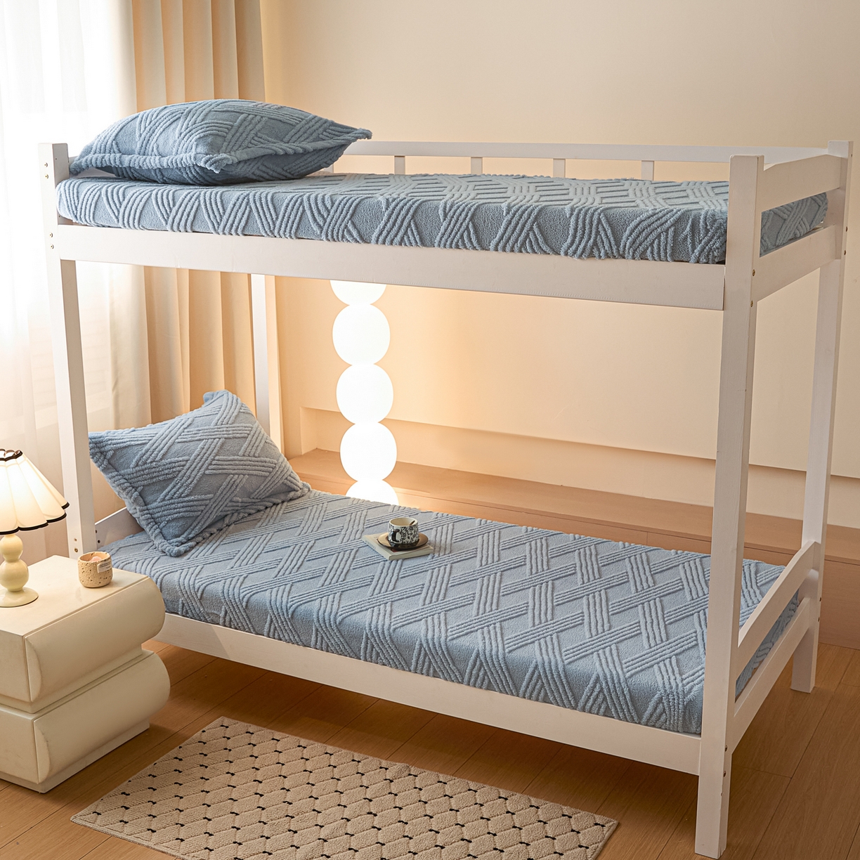 91家纺网 家纺一手货源 找家纺 川悦生活 2025新款塔夫绒印花单床笠 阳光暖垫-月蓝