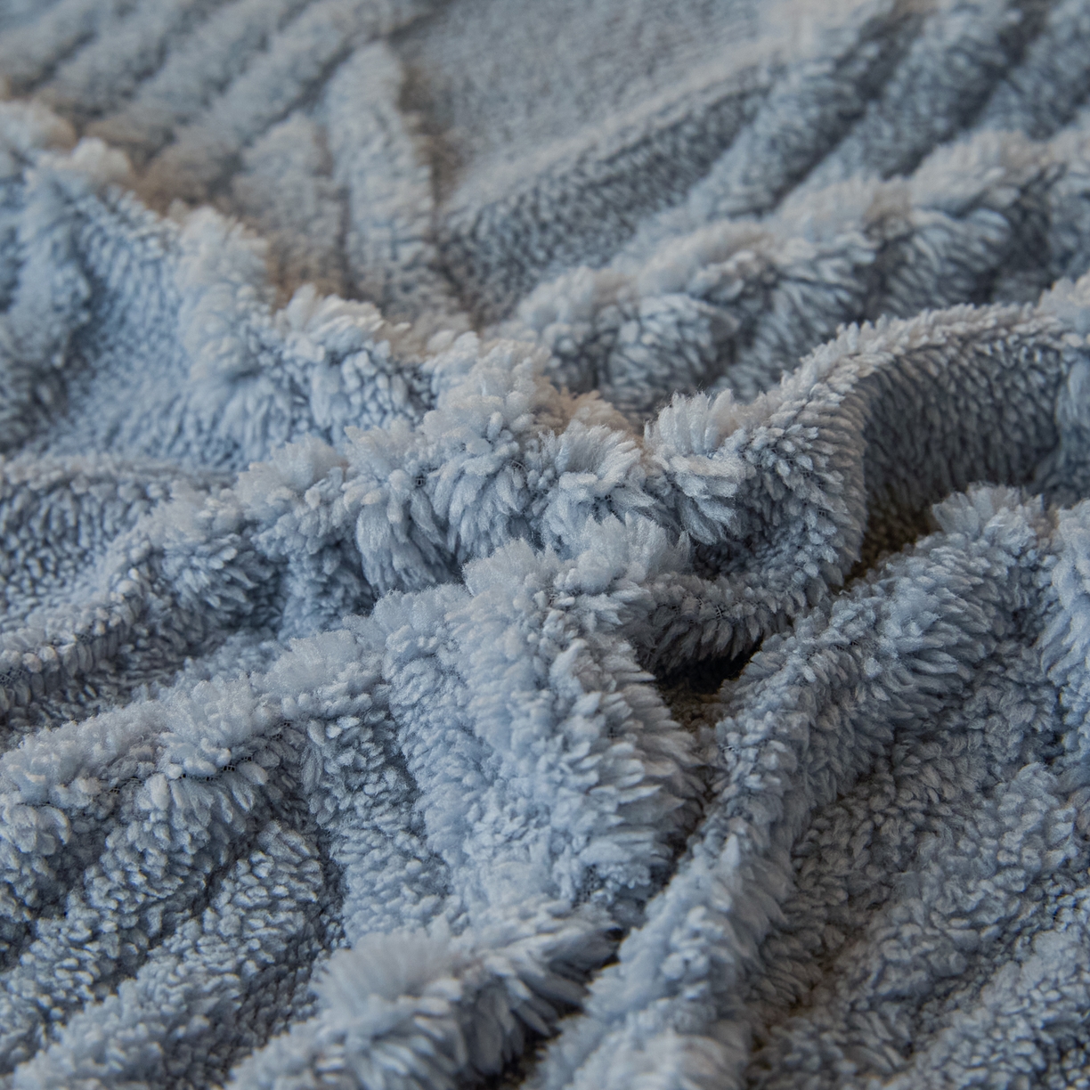 91家纺网 家纺一手货源 找家纺 川悦生活 2025新款塔夫绒印花单床笠 阳光暖垫-月蓝