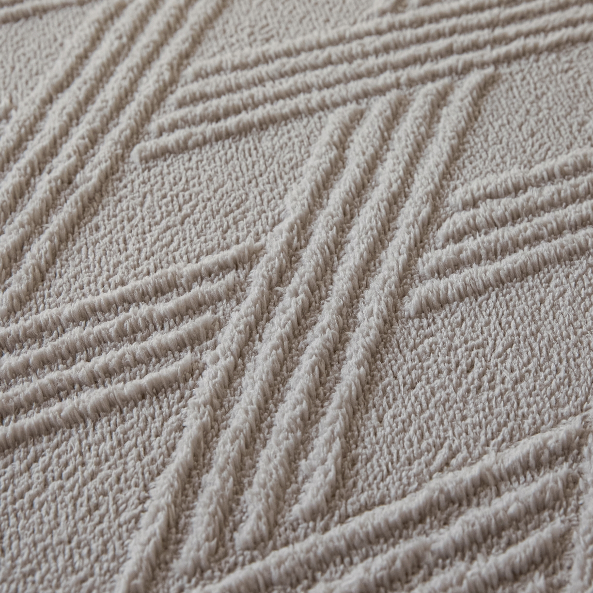 91家纺网 家纺一手货源 找家纺 川悦生活 2025新款塔夫绒印花单床笠 阳光暖垫-银灰