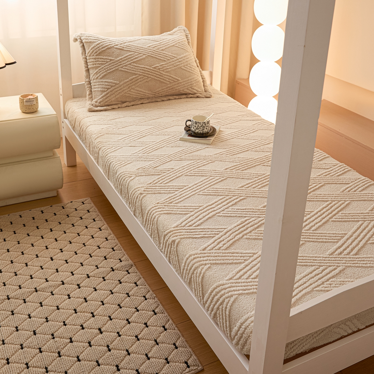 91家纺网 家纺一手货源 找家纺 川悦生活 2025新款塔夫绒印花单床笠 阳光暖垫-奶咖