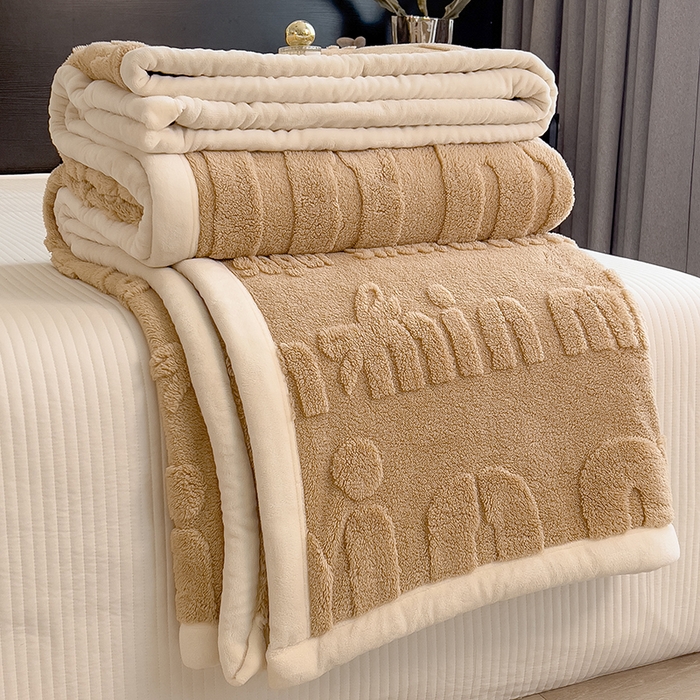 91家纺网 家纺一手货源 找家纺 叠派家纺 2025新款A类纯色min舒棉绒雕花剪花多功能毛毯（可供跨境外贸抽空热款首选） 白边-浅咖