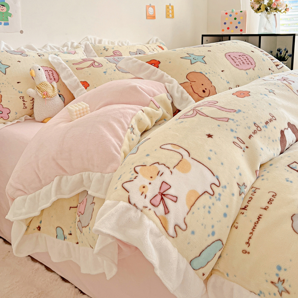 91家纺网 家纺一手货源 找家纺 （总）眷恋家纺 2025新款秋冬新品牛奶绒花边四件套