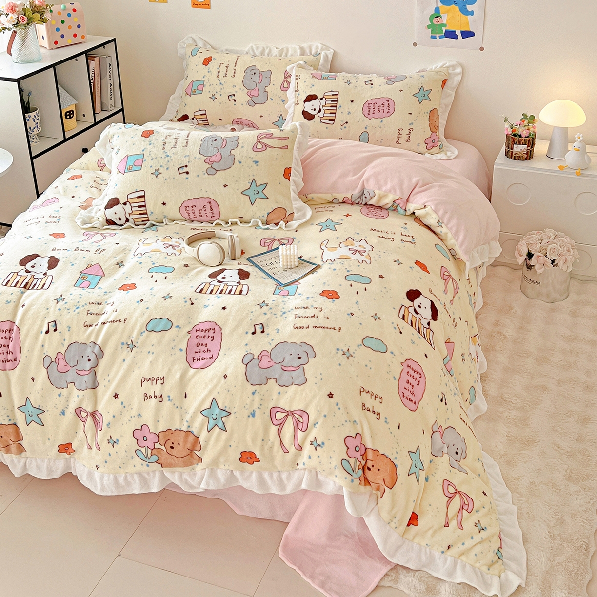 91家纺网 家纺一手货源 找家纺 眷恋家纺 2025新款秋冬新品牛奶绒花边四件套 动物家园