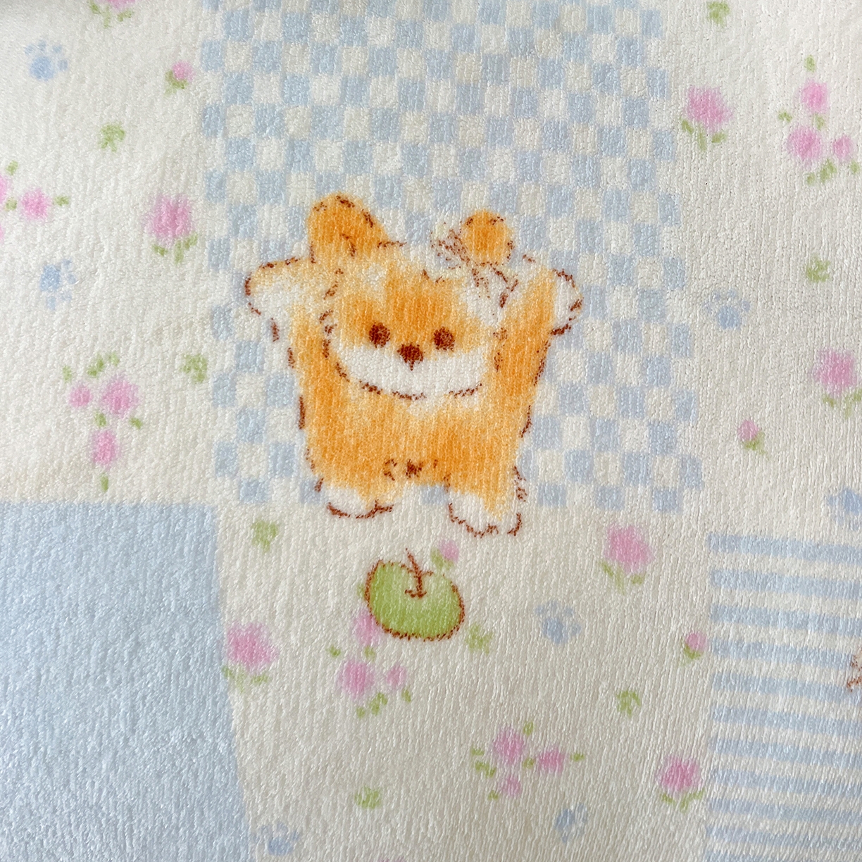 91家纺网 家纺一手货源 找家纺 眷恋家纺 2025新款秋冬新品牛奶绒花边四件套 花园狗