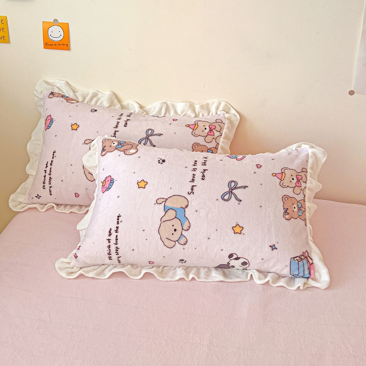 91家纺网 家纺一手货源 找家纺 眷恋家纺 2025新款秋冬新品牛奶绒花边四件套 快乐伙伴