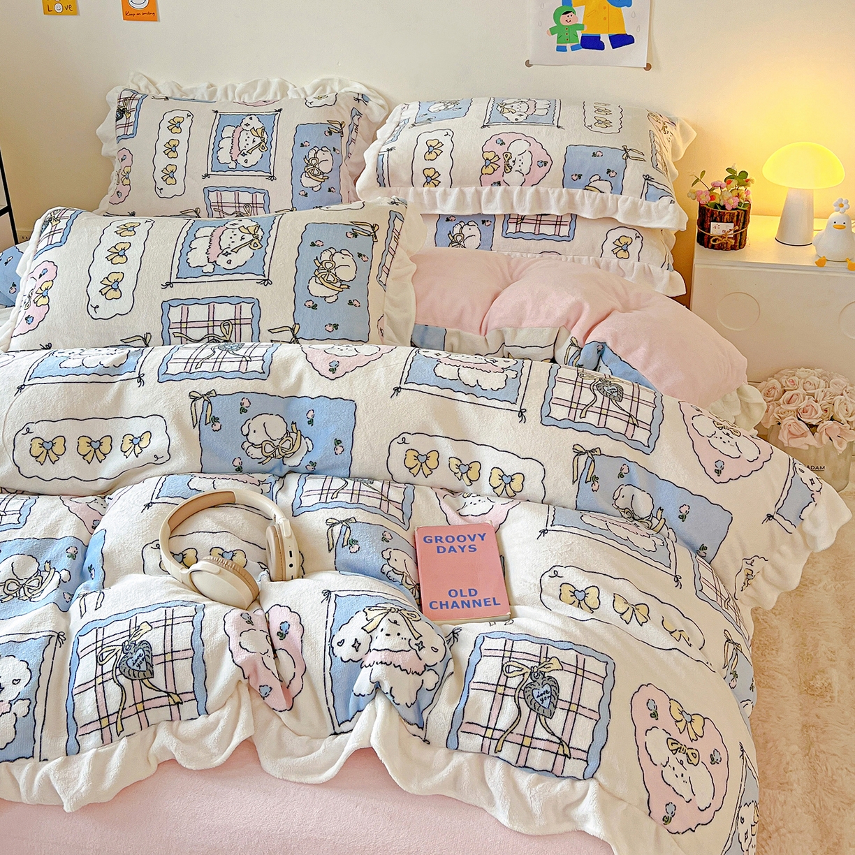 91家纺网 家纺一手货源 找家纺 眷恋家纺 2025新款秋冬新品牛奶绒花边四件套 奶油小狗