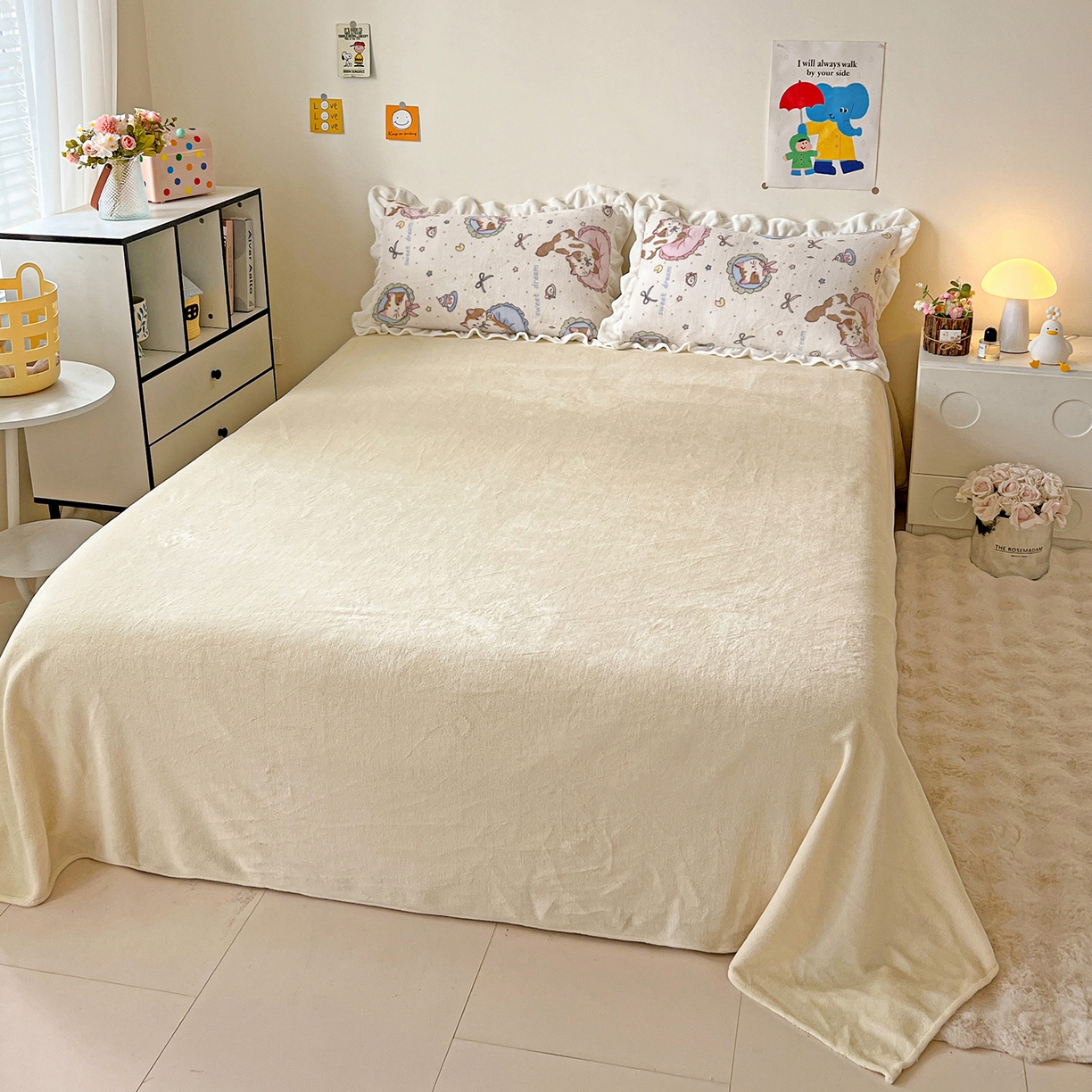 91家纺网 家纺一手货源 找家纺 眷恋家纺 2025新款秋冬新品牛奶绒花边四件套 甜心猫咪