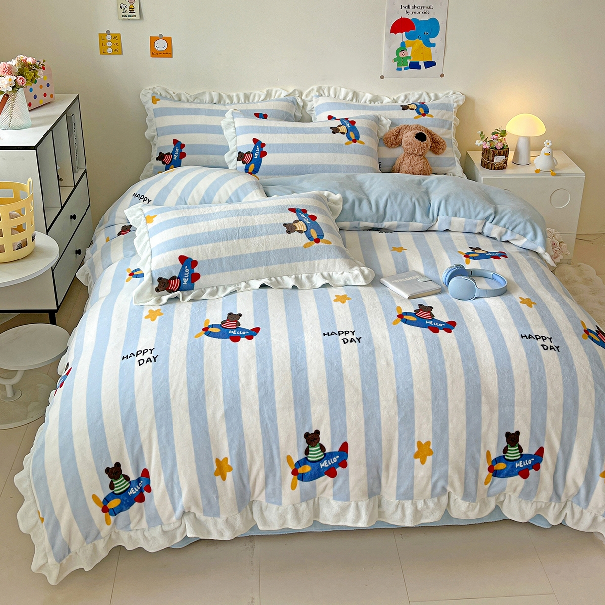 91家纺网 家纺一手货源 找家纺 眷恋家纺 2025新款秋冬新品牛奶绒花边四件套 小飞机