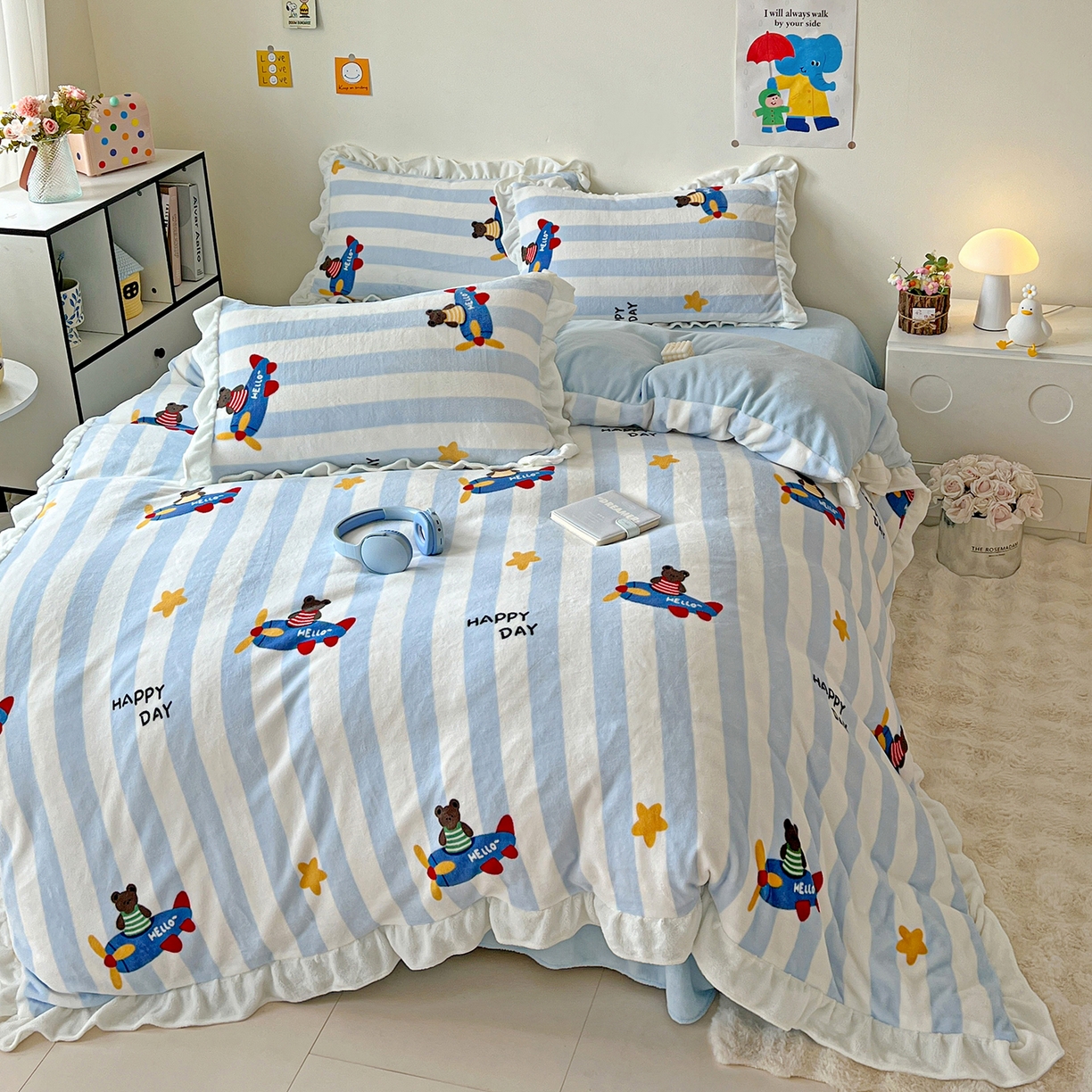 91家纺网 家纺一手货源 找家纺 眷恋家纺 2025新款秋冬新品牛奶绒花边四件套 小飞机