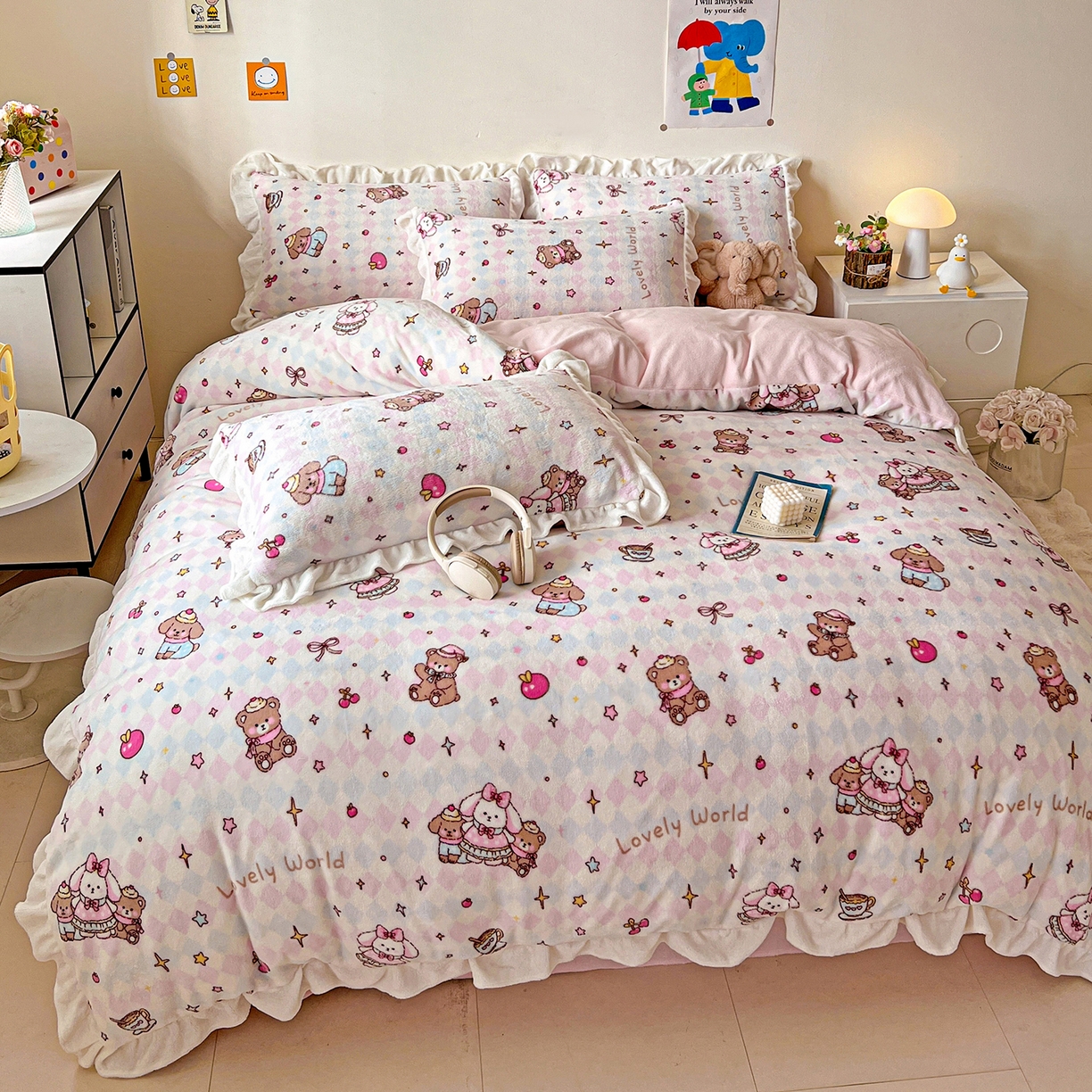 91家纺网 家纺一手货源 找家纺 眷恋家纺 2025新款秋冬新品牛奶绒花边四件套 星星宠物