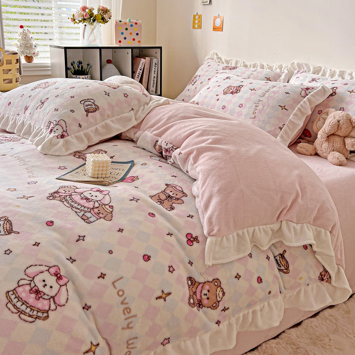 91家纺网 家纺一手货源 找家纺 眷恋家纺 2025新款秋冬新品牛奶绒花边四件套 星星宠物